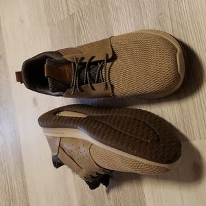 Men's size 11.5 Skechers taupe slip on sneakers